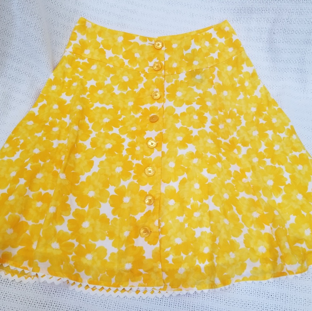 Jones New York Signature Petite Knee Length Skirt